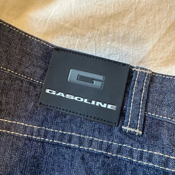 Vintage Gasoline jeans. Flare leg. Women’s size 32. NWT - Picture 3 of 4